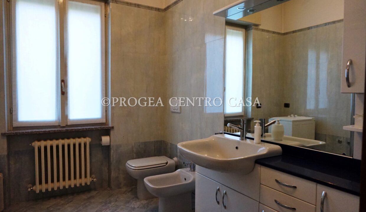 trilocale-in-affitto-Dalmine-arredato-bagno