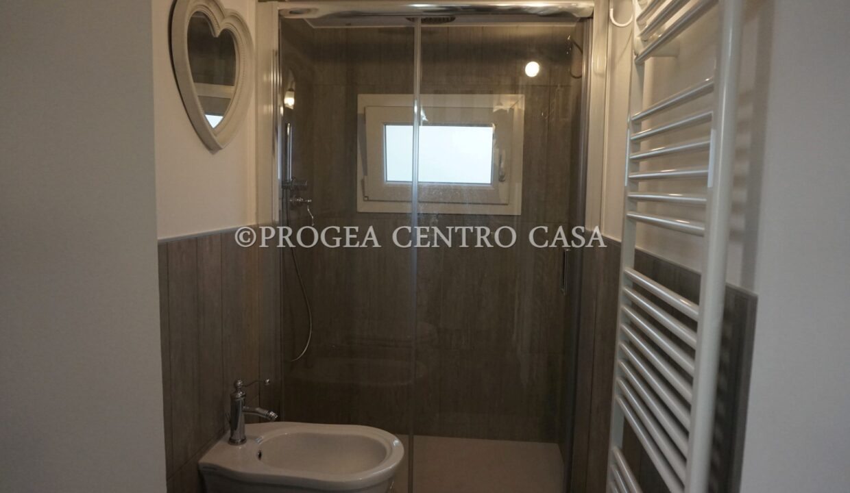 bilocale-arredato-in-affitto-brembate-sopra-bagno