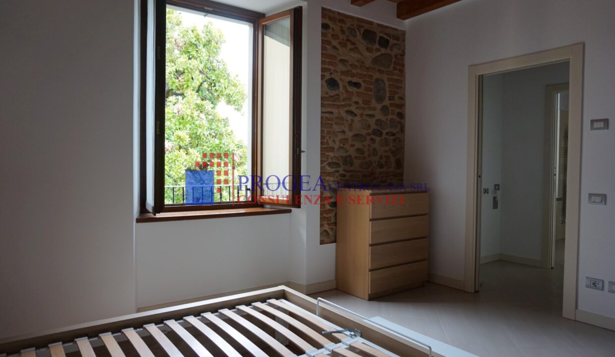 bilocale-in-affitto-a-dalmine-zona-centrale-2-camera-2