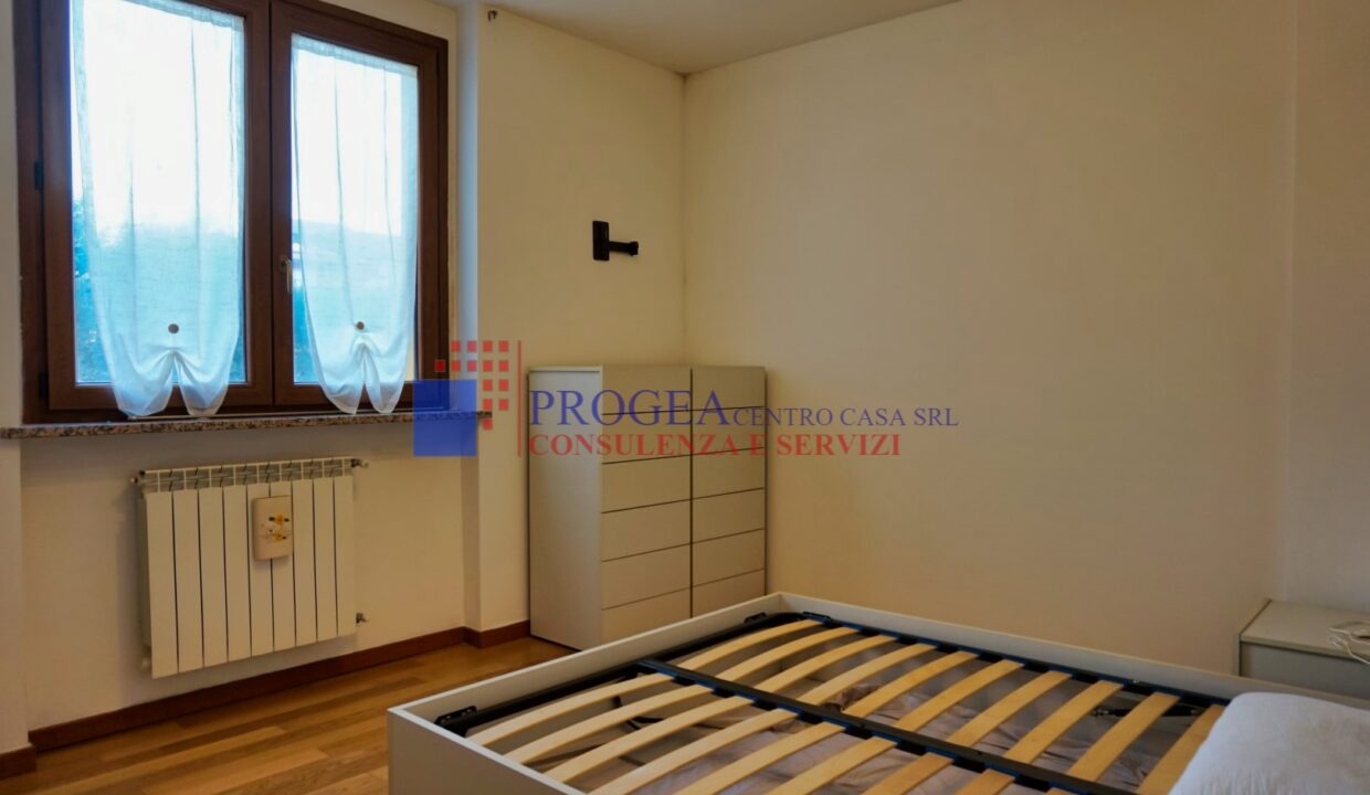 bilocale-arredato-in-affitto-a-dalmine-zona-centrale-2-camera