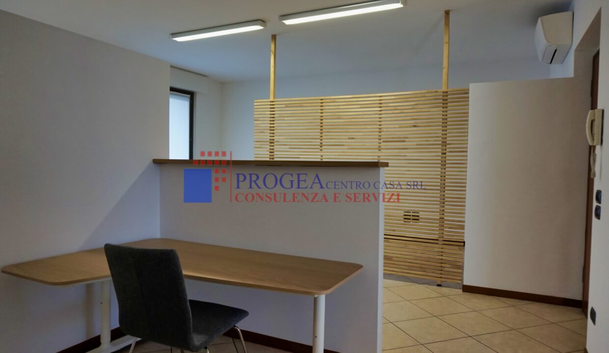 ufficio-in-affitto-a-bergamo-interno-7