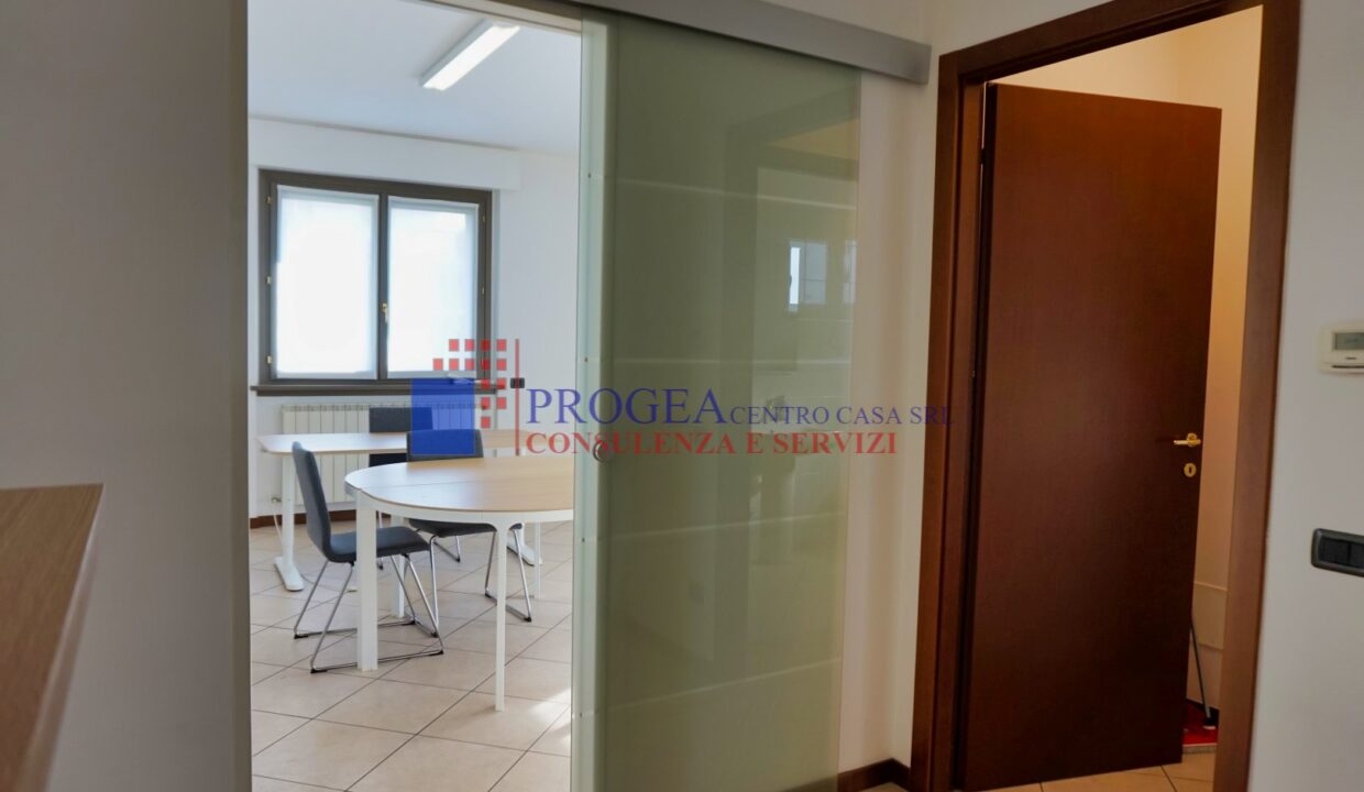 ufficio-in-affitto-a-bergamo-interno-8