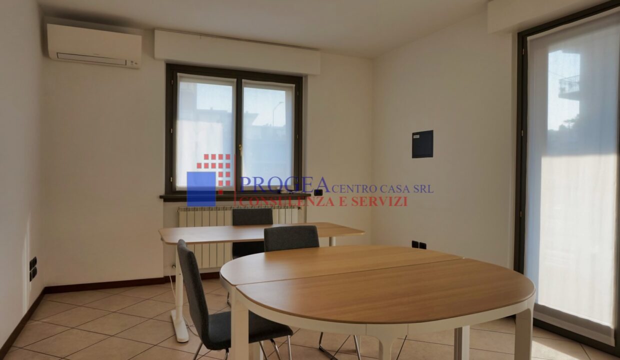 ufficio-in-affitto-a-bergamo-interno-9