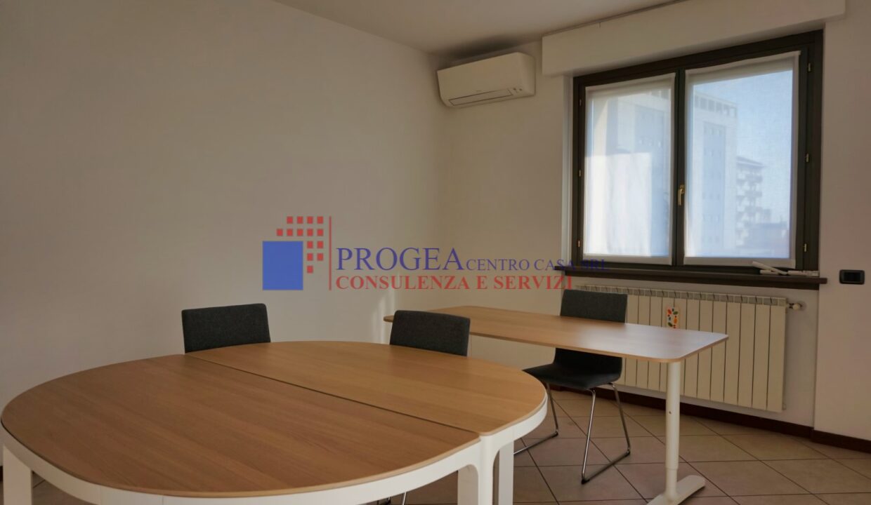 ufficio-in-affitto-a-bergamo-interno-10