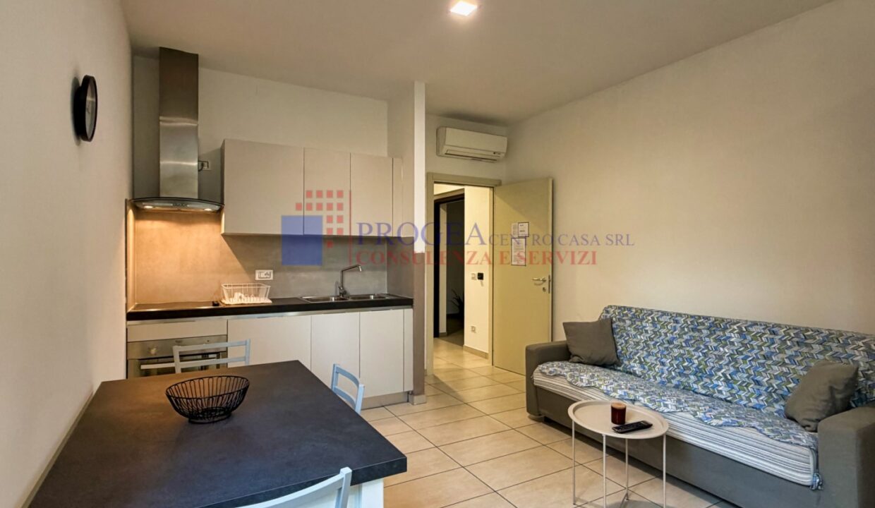 appartamento-monolocale-in-affitto-a-bergamo-borgo-santa-caterina